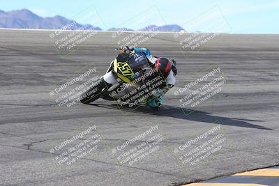 media/Feb-07-2025-CVMA Friday Practice (Fri) [[7034960ba2]]/4-Racer 4/Session 2 (Bowl)/